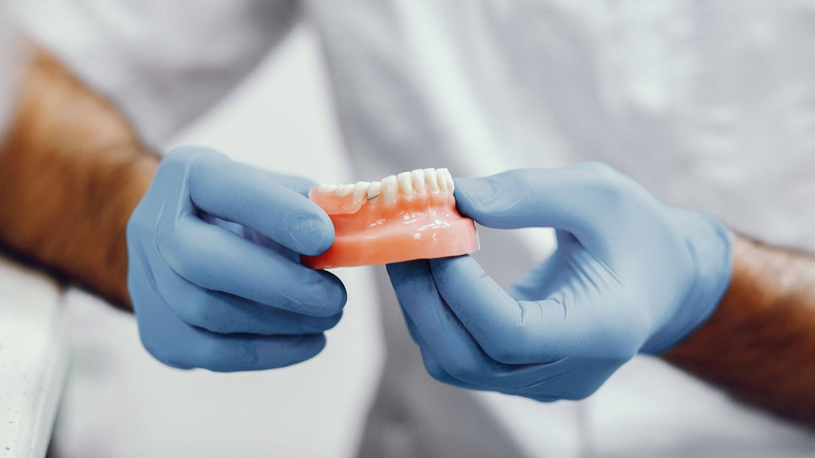 Prótesis dentales modernas